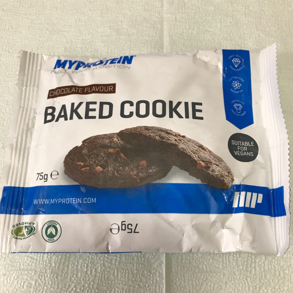 マイプロテインのベイクドクッキー チョコレート味
